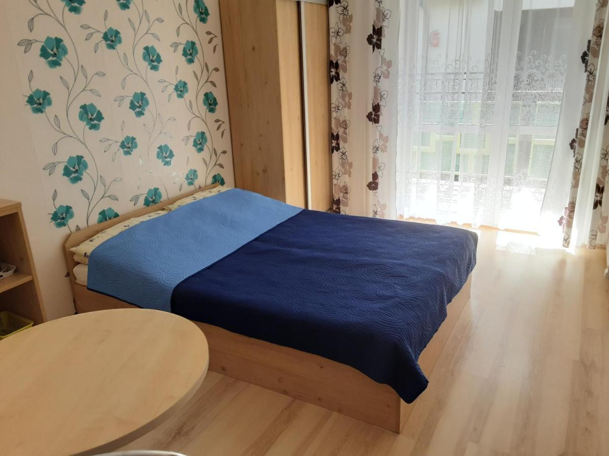 Pokoje Ku Morzu 1 Wicie Hotel Wicie  Bagian luar foto